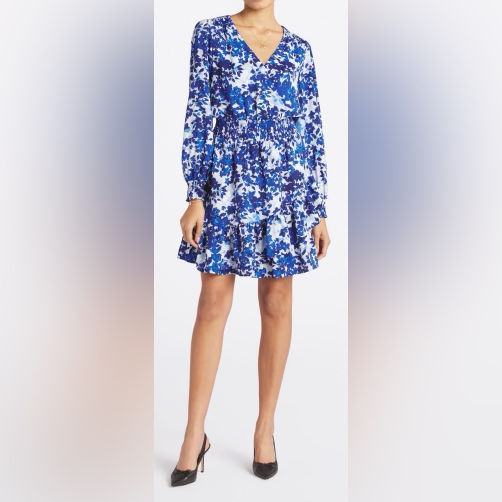 💙👗Vince Camuto Blue Floral Long Sleeve Dress Smocked Waist Small